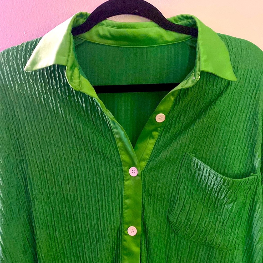 Green Buttondown